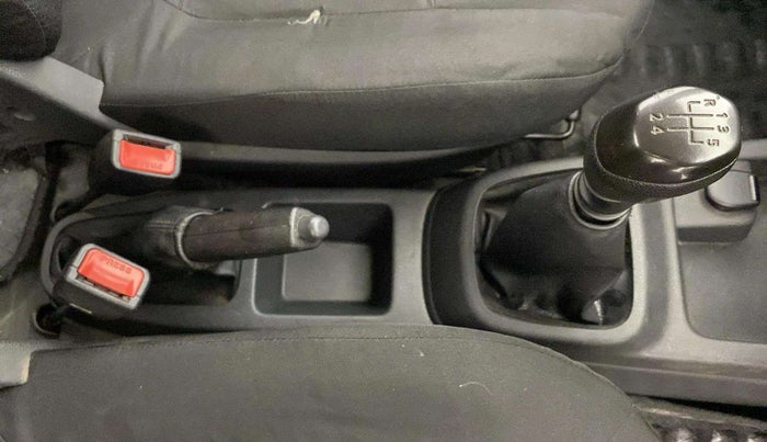 2016 Renault Kwid RXL, Petrol, Manual, 62,434 km, Gear Lever