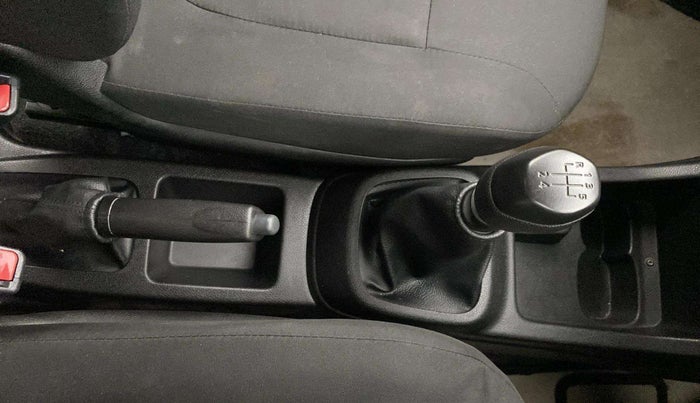 2019 Renault Kwid RXL, Petrol, Manual, 20,783 km, Gear Lever