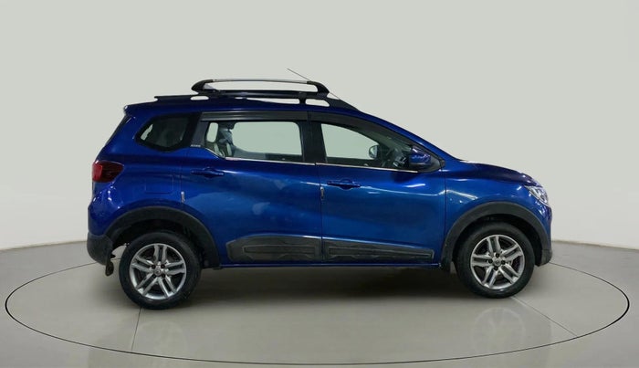 2021 Renault TRIBER RXZ, Petrol, Manual, 33,660 km, Right Side View