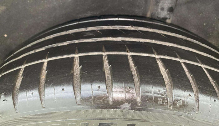 2018 Ford Ecosport TITANIUM + 1.5L PETROL AT, Petrol, Automatic, 39,200 km, Left Rear Tyre Tread