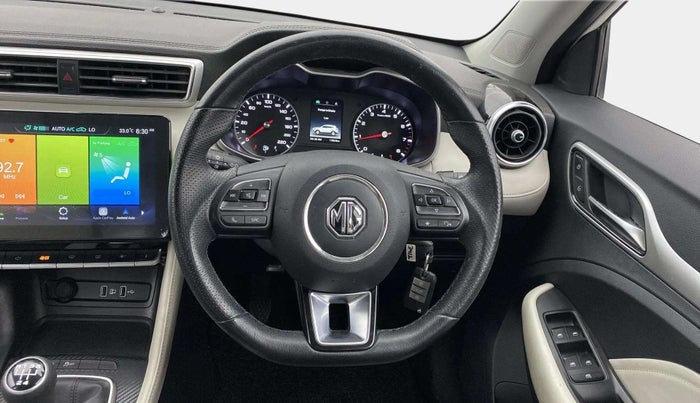 2022 MG ASTOR STYLE 1.5 MT, Petrol, Manual, 13,021 km, Steering Wheel Close Up