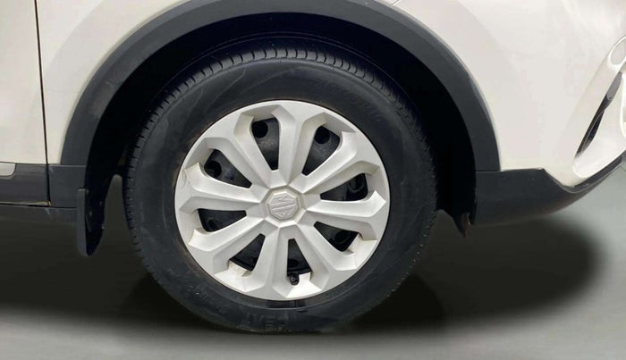 2022 MG ASTOR STYLE 1.5 MT, Petrol, Manual, 13,021 km, Right Front Wheel