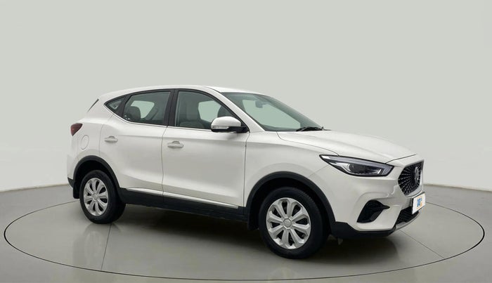 2022 MG ASTOR STYLE 1.5 MT, Petrol, Manual, 13,021 km, Right Front Diagonal