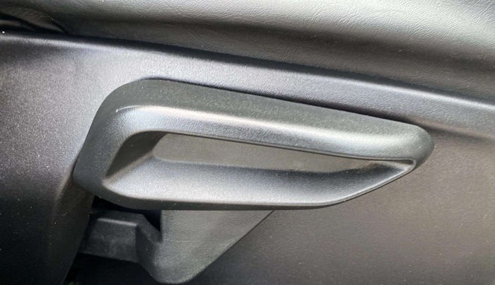2020 Tata Tiago XZ PETROL, Petrol, Manual, 25,794 km, Driver Side Adjustment Panel