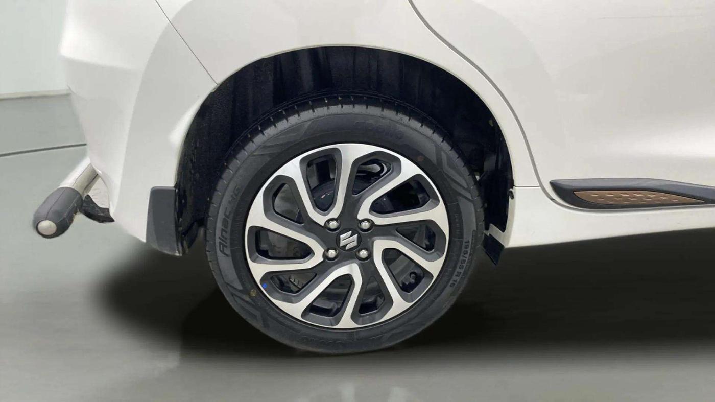 2023 Maruti Baleno ALPHA PETROL 1.2, Petrol, Manual, 14,375 km, Right Rear Wheel