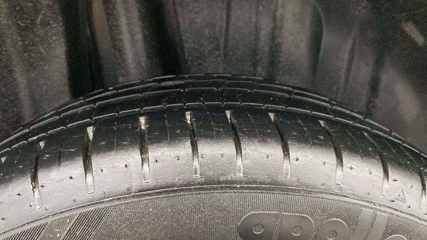 2023 Maruti Baleno ALPHA PETROL 1.2, Petrol, Manual, 14,375 km, Right Rear Tyre Tread