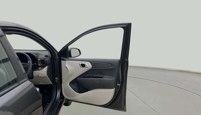 2023 Hyundai AURA SX 1.2 CNG, CNG, Manual, 56,276 km, RHS Front Door