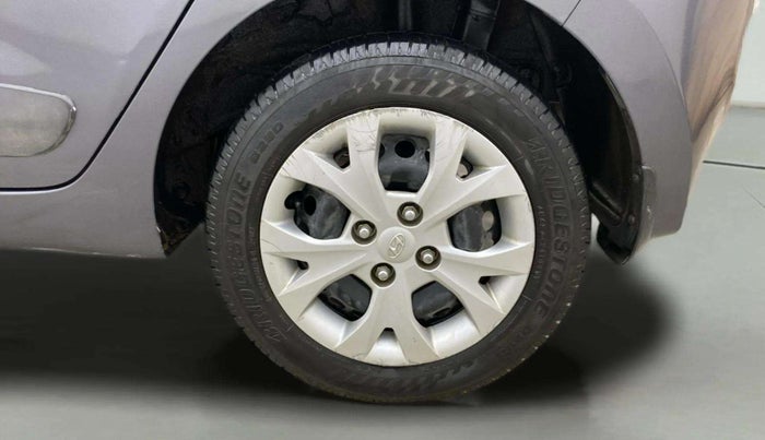 2014 Hyundai Grand i10 SPORTZ 1.2 KAPPA VTVT, Petrol, Manual, 1,00,455 km, Left Rear Wheel