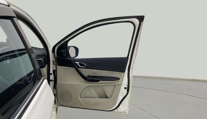 2022 Tata TIGOR XZ PLUS CNG DUAL TONE, CNG, Manual, 65,300 km, RHS Front Door