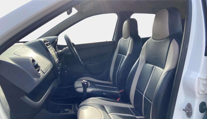 2018 Renault Kwid RXT 1.0 (O), Petrol, Manual, 68,176 km, Right Side Front Door Cabin