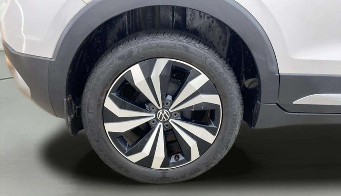 2022 Volkswagen TAIGUN GT PLUS 1.5 TSI DSG, Petrol, Automatic, 33,831 km, Right Rear Wheel