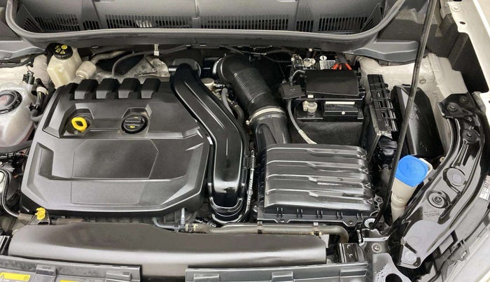 2022 Volkswagen TAIGUN GT PLUS 1.5 TSI DSG, Petrol, Automatic, 33,831 km, Engine View - Left