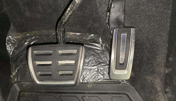 2022 Volkswagen TAIGUN GT PLUS 1.5 TSI DSG, Petrol, Automatic, 33,831 km, Pedals
