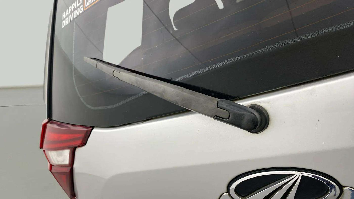 2021 Mahindra XUV500 W11 AT, Diesel, Automatic, 97,355 km, Rear Wiper