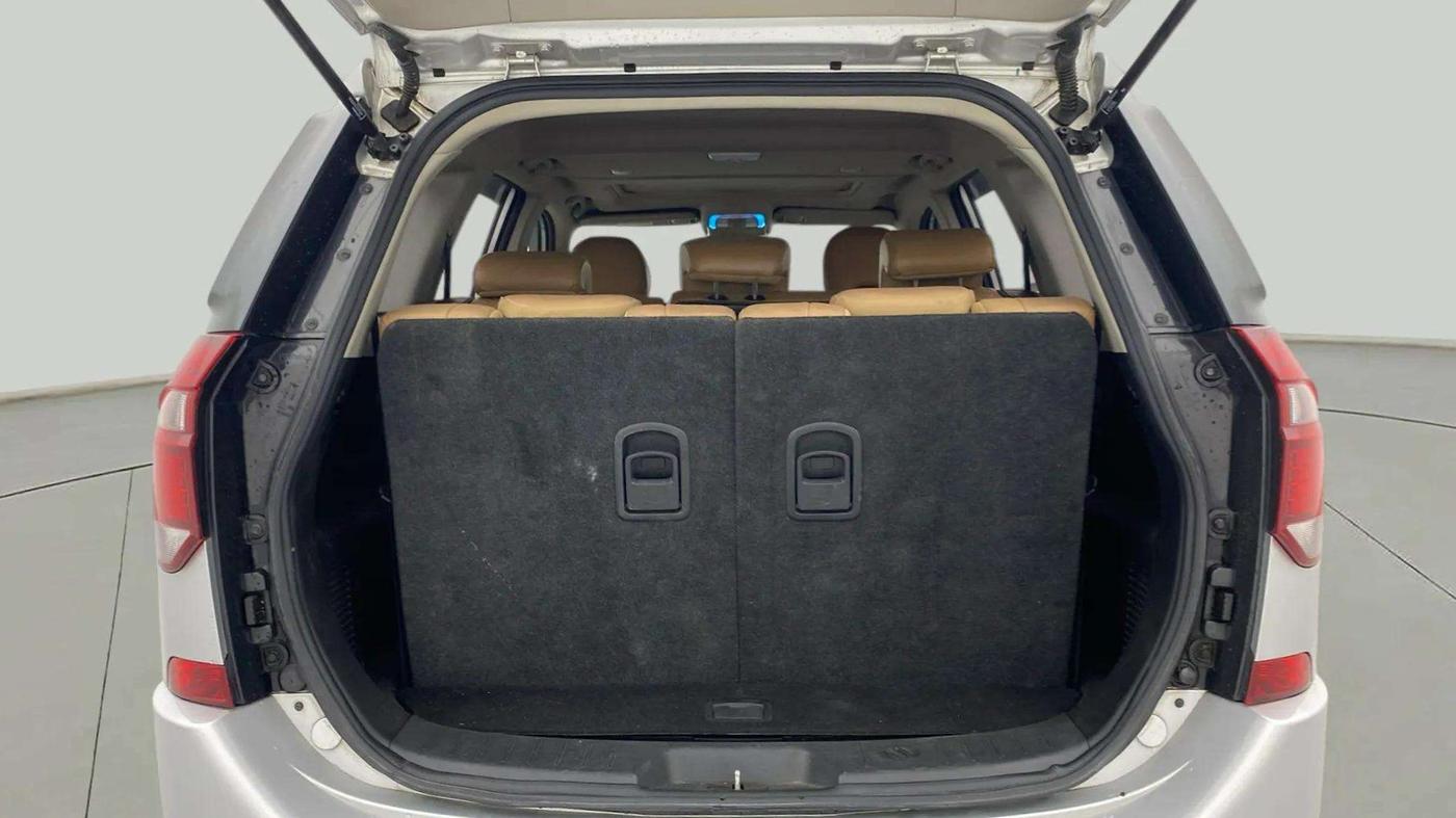 2021 Mahindra XUV500 W11 AT, Diesel, Automatic, 97,355 km, Boot Open Zoomed View