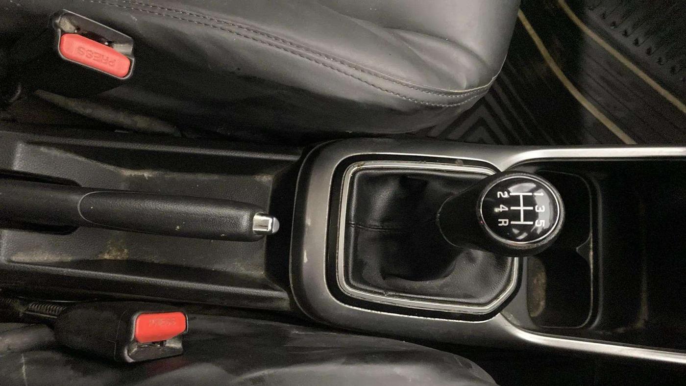 2020 Maruti IGNIS ZETA 1.2, Petrol, Manual, 20,715 km, Gear Lever