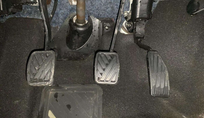 2020 Maruti IGNIS ZETA 1.2, Petrol, Manual, 20,715 km, Pedals