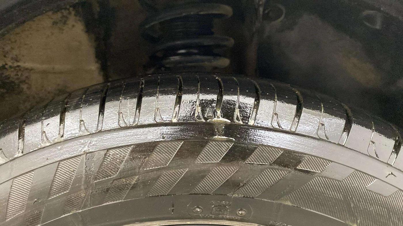 2020 Maruti IGNIS ZETA 1.2, Petrol, Manual, 20,715 km, Right Front Tyre Tread
