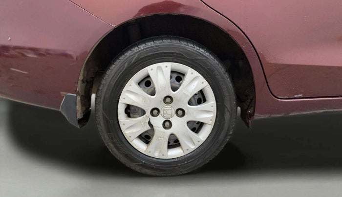 2013 Honda Amaze 1.2L I-VTEC S, Petrol, Manual, 1,13,638 km, Right Rear Wheel