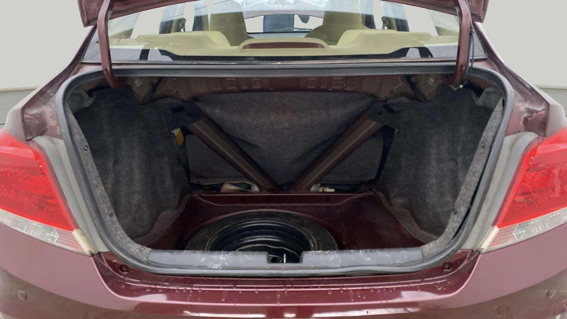 Boot-Zoomed-View-42
