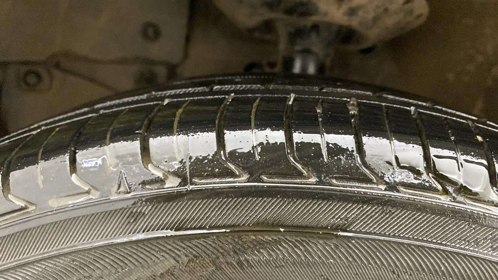 LHS-Front-Tyre-Tread-20