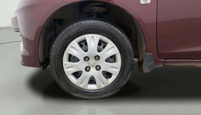 2013 Honda Amaze 1.2L I-VTEC S, Petrol, Manual, 1,13,638 km, Left Front Wheel