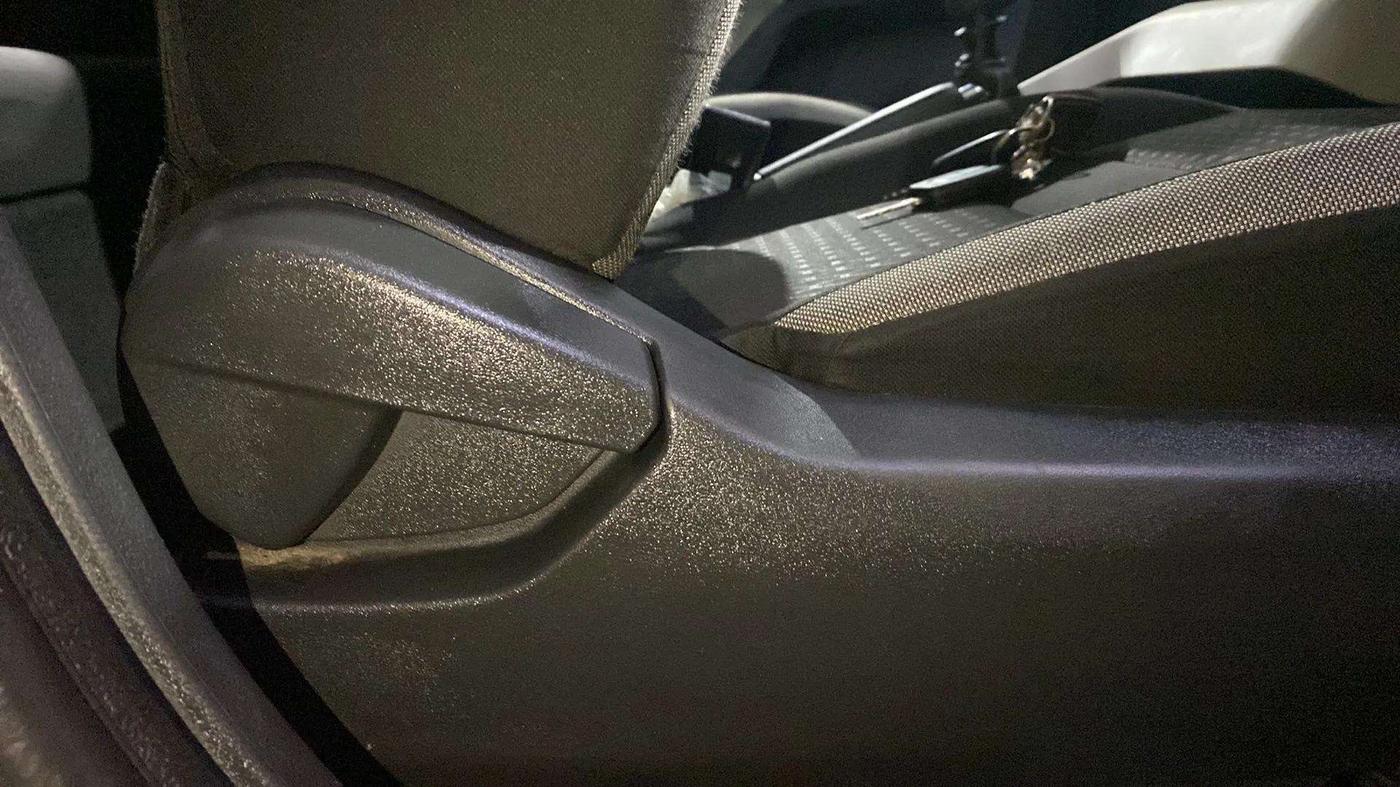 2022 Nissan MAGNITE XL, Petrol, Manual, 26,510 km, Driver Side Adjustment Panel