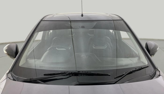 2021 Maruti Vitara Brezza LXI, Petrol, Manual, 32,823 km, Front Windshield