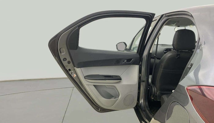 2021 Tata Tiago XT (O) PETROL, Petrol, Manual, 15,304 km, LHS Rear Door