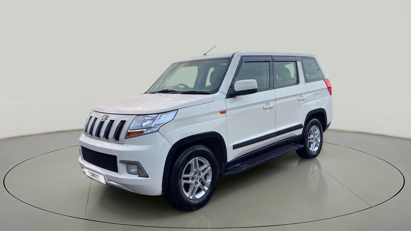 2019 Mahindra TUV 300 PLUS P8, Diesel, Manual, 66,728 km, Left Front Diagonal