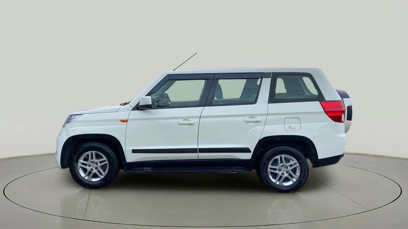 2019 Mahindra TUV 300 PLUS P8, Diesel, Manual, 66,728 km, Left Side