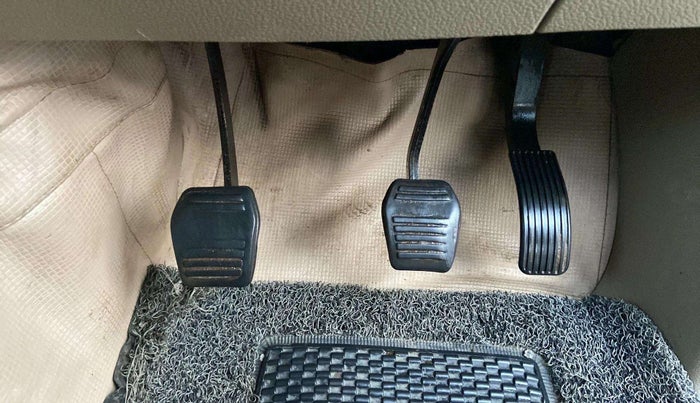 2019 Mahindra TUV 300 PLUS P8, Diesel, Manual, 66,527 km, Pedals