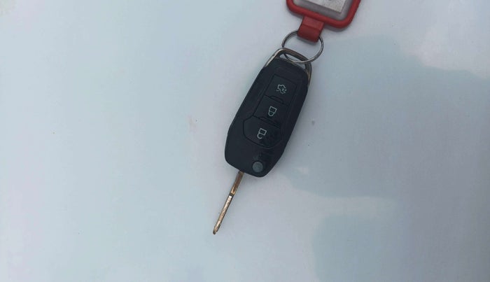 2015 Ford Figo TITANIUM 1.4 DIESEL, Diesel, Manual, 80,292 km, Key Close Up