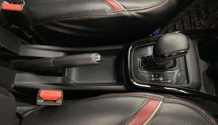 2024 Maruti Swift ZXI PLUS AMT, Petrol, Automatic, 20,699 km, Gear Lever