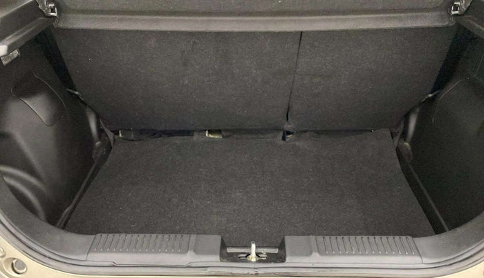 2024 Maruti Swift ZXI PLUS AMT, Petrol, Automatic, 20,699 km, Boot Inside