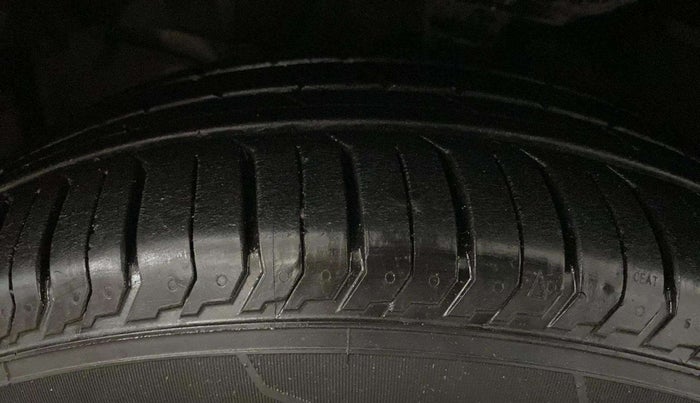2018 Honda Jazz 1.2L I-VTEC V CVT, Petrol, Automatic, 86,084 km, Left Front Tyre Tread