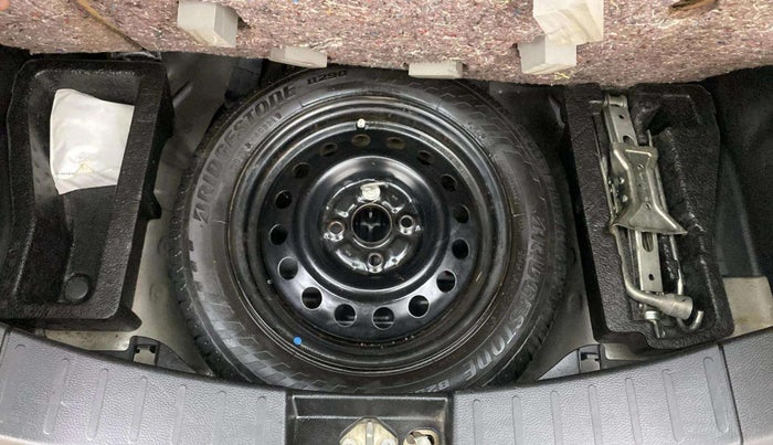2018 Maruti Wagon R 1.0 VXI, Petrol, Manual, 32,002 km, Spare Tyre