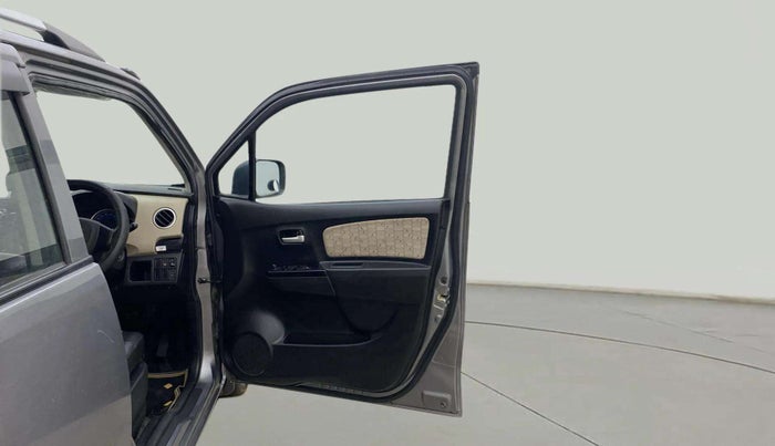 2018 Maruti Wagon R 1.0 VXI, Petrol, Manual, 32,002 km, RHS Front Door