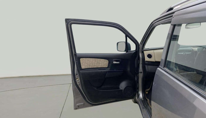 2018 Maruti Wagon R 1.0 VXI, Petrol, Manual, 32,002 km, LHS Front Door