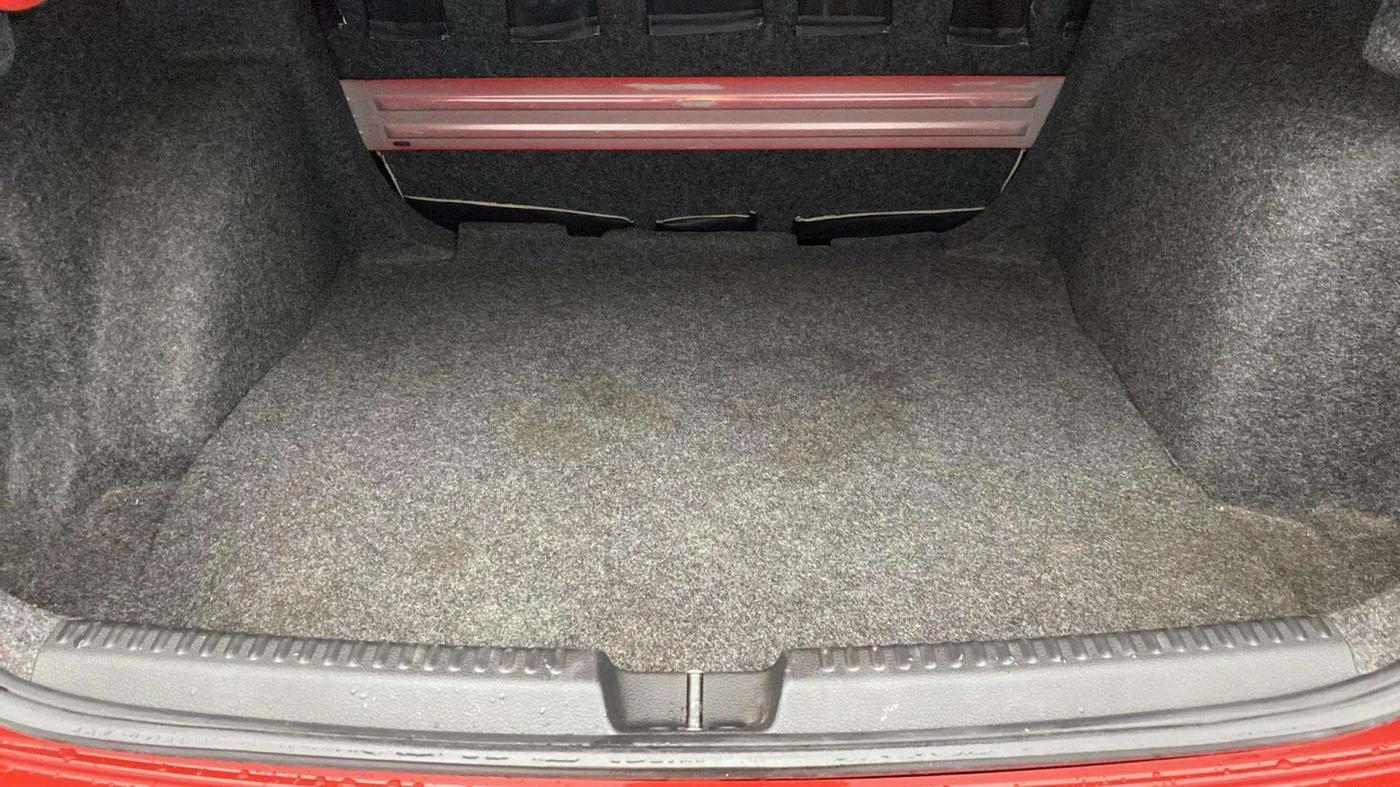 2019 Skoda Rapid STYLE 1.6 MPI, Petrol, Manual, 75,465 km, Boot Inside
