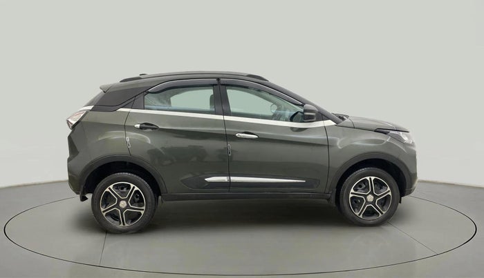 2022 Tata NEXON XM PLUS SUNROOF PETROL, Petrol, Manual, 35,893 km, Right Side View