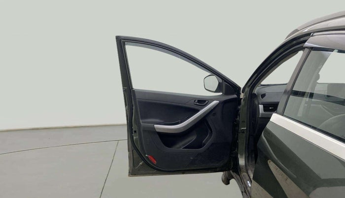 2022 Tata NEXON XM PLUS SUNROOF PETROL, Petrol, Manual, 35,893 km, LHS Front Door