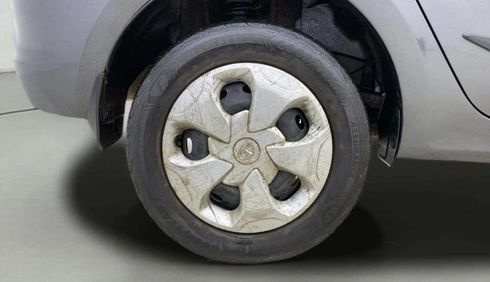 2022 Tata TIGOR XZ CNG, CNG, Manual, 24,941 km, Right Rear Wheel