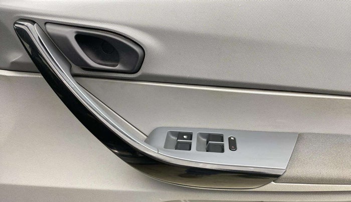 2022 Tata TIGOR XZ CNG, CNG, Manual, 24,941 km, Driver Side Door Panels Control