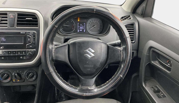 2017 Maruti Vitara Brezza LDI (O), Diesel, Manual, 99,569 km, Steering Wheel Close Up