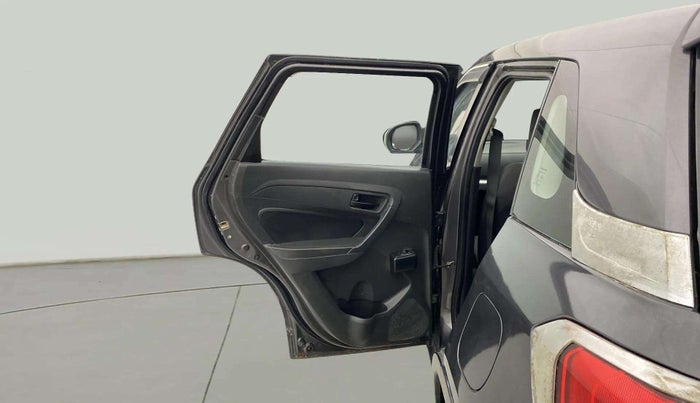 2017 Maruti Vitara Brezza LDI (O), Diesel, Manual, 99,569 km, LHS Rear Door