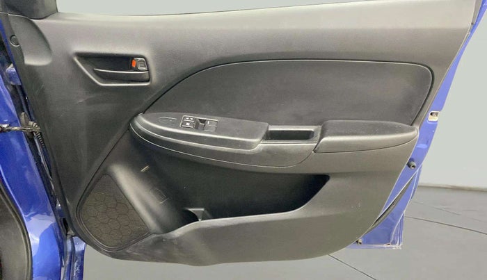 2016 Maruti Baleno SIGMA PETROL 1.2, Petrol, Manual, 45,873 km, Driver Side Door Panels Control
