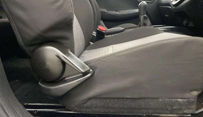2016 Maruti Baleno SIGMA PETROL 1.2, Petrol, Manual, 45,873 km, Driver Side Adjustment Panel