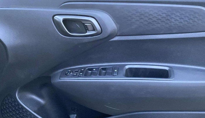 2023 Hyundai EXTER SX(O) CONNECT 1.2 AMT, Petrol, Automatic, 13,108 km, Driver Side Door Panels Control