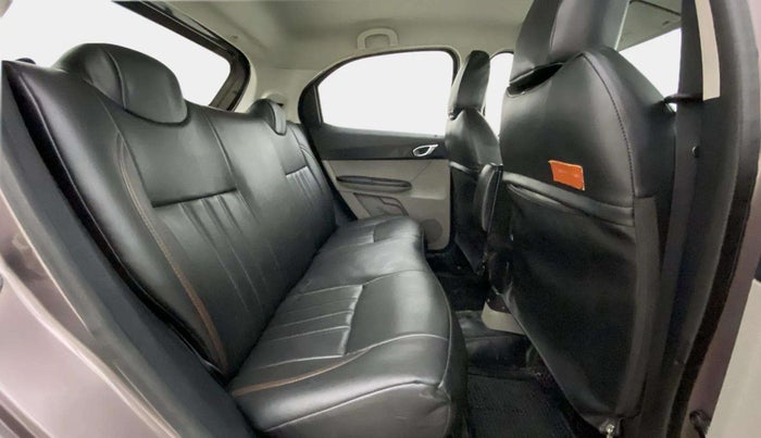 2018 Tata Tiago XZA PETROL, Petrol, Automatic, 70,351 km, Right Side Rear Door Cabin